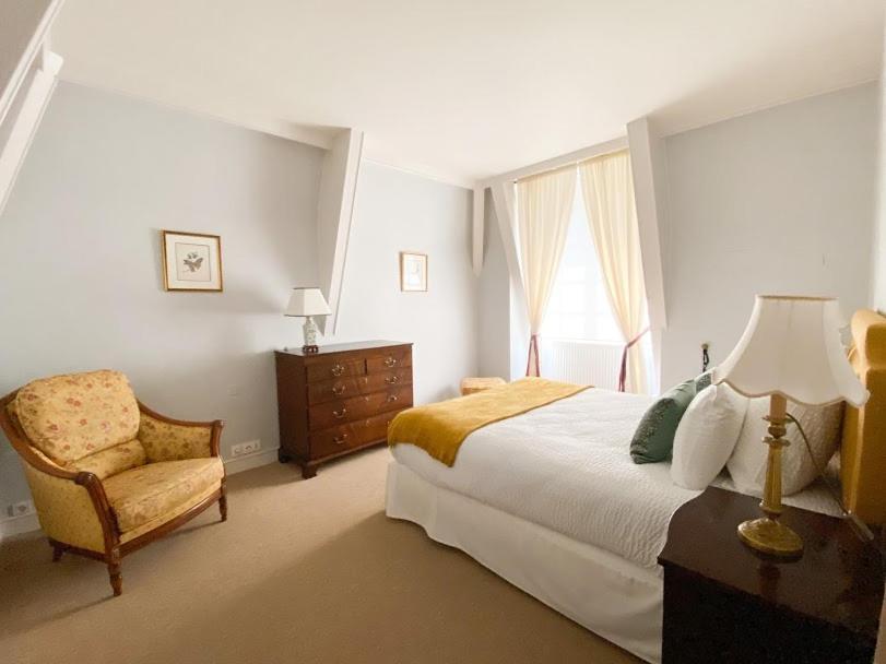 Manoir Et Appartements Avec Piscine Au Domaine De Bize Mirepoix 米尔普瓦 外观 照片